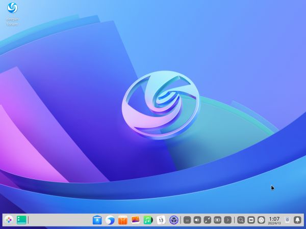 Deepin installation: The initial Deepin Desktop 20.5 desktop